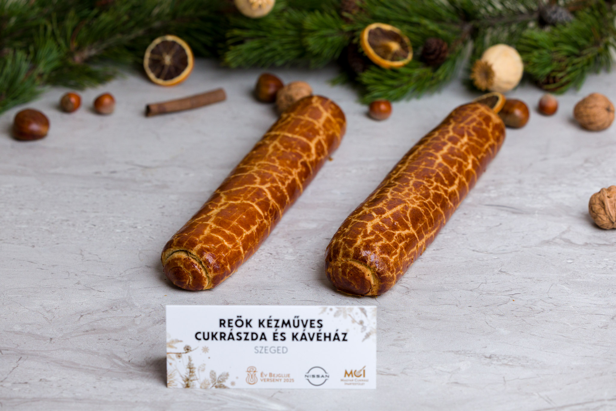 031 WEB 251118 NM1 6899